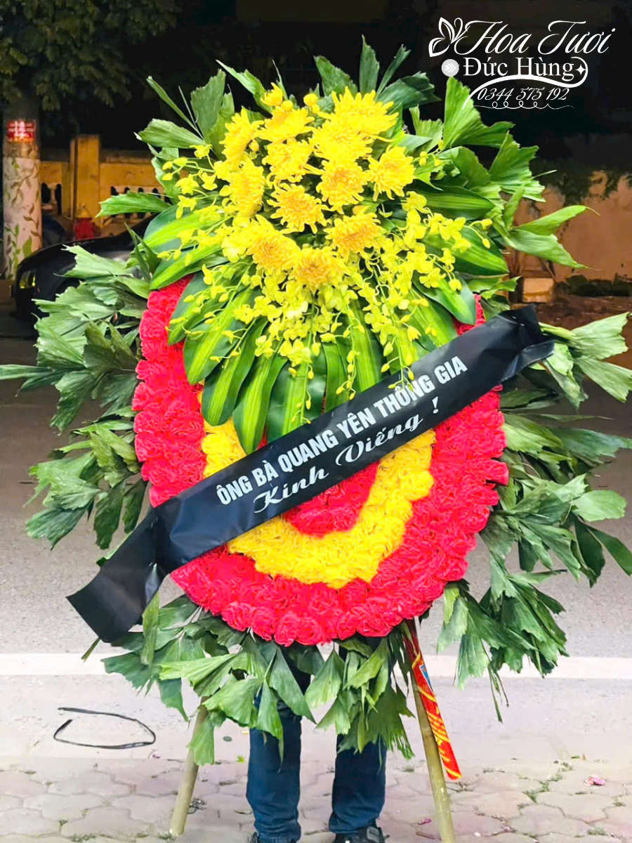 Vòng Hoa Chia Buồn HCB035